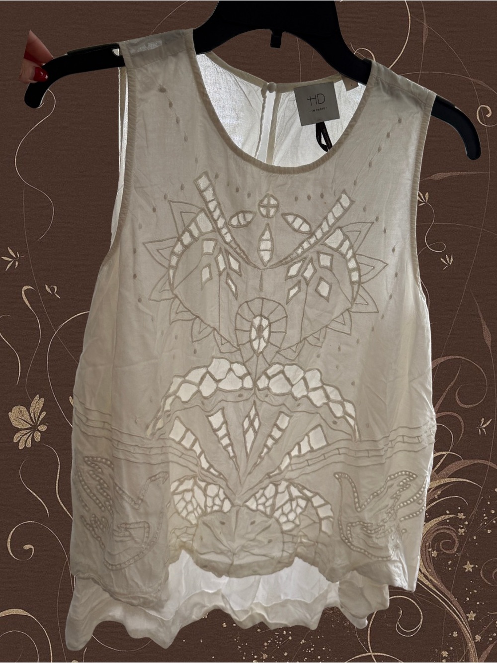 HD in Paris White Chic Sleeveless Embroidered Top
